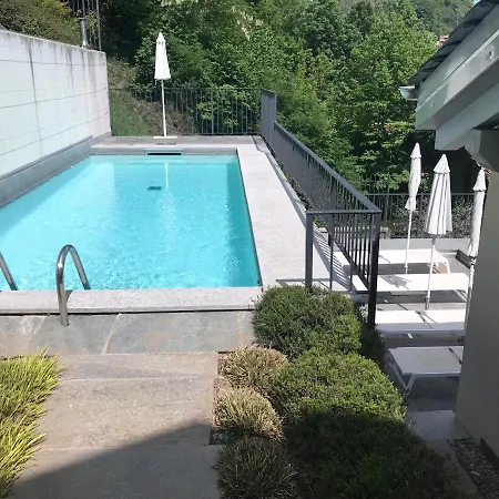 アパート Tony Con Piscina E Vista グラヴェドーナ