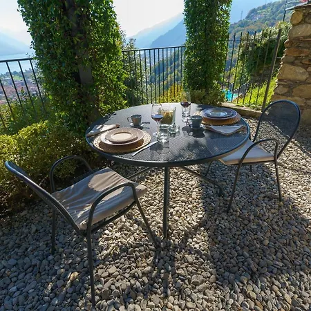 Tony Con Piscina E Vista Apartamento Gravedona