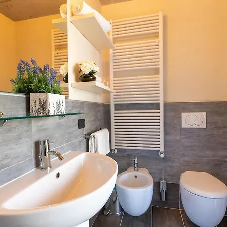 Apartamento Tony Con Piscina E Vista Gravedona