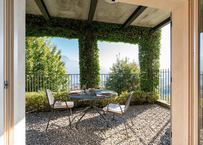 Tony Con Piscina E Vista * Gravedona